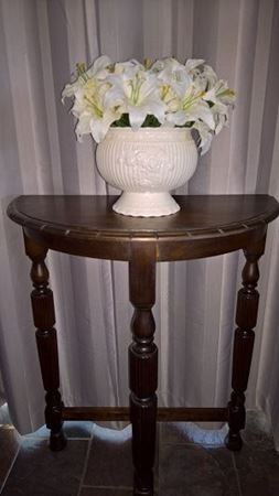 Picture for category Antique Tables