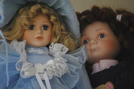 Picture for category Collectible Dolls